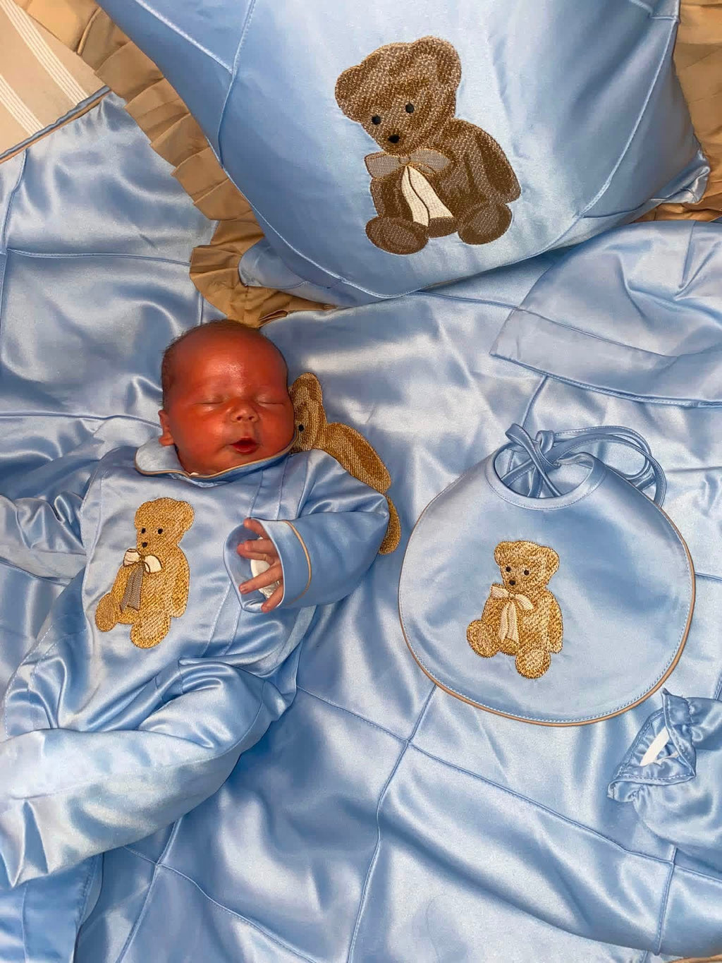 Luxe teddy embroidered satin baby 6 pcs set